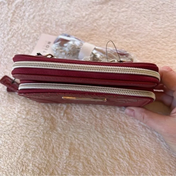 CLEARANCE MINI WALLET Kenneth Cole Reaction Red Small Crossbody CROC BAG NWT 4x6 - Picture 3 of 10